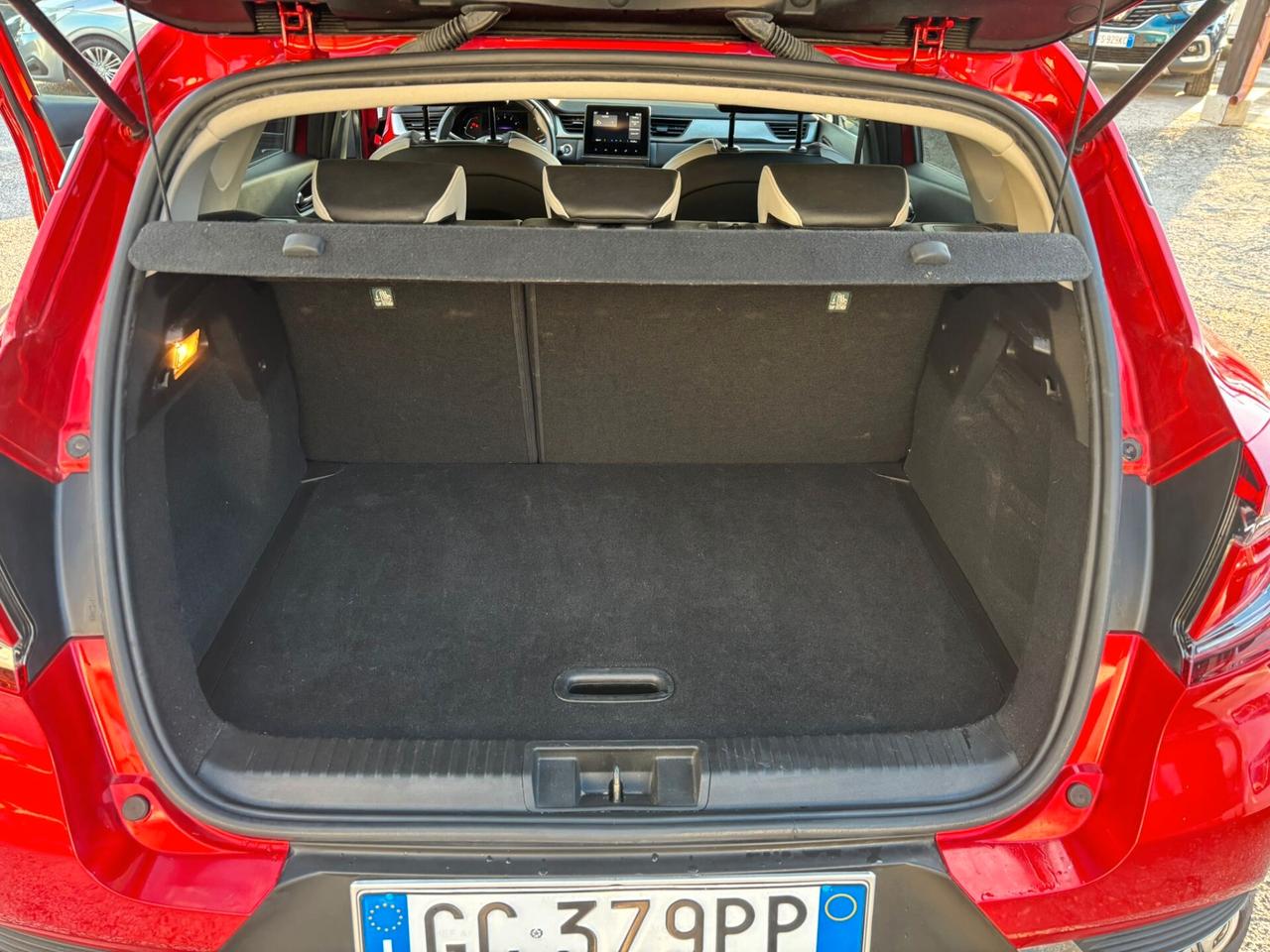 Renault Captur TCe 100 CV GPL Intens bose edition