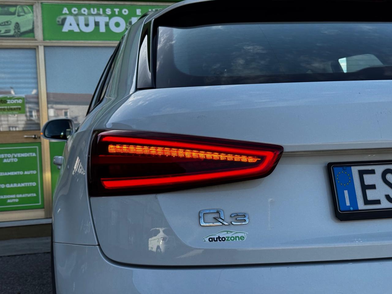 Audi Q3 2.0 TDI 177 CV quattro S tronic Business Plus