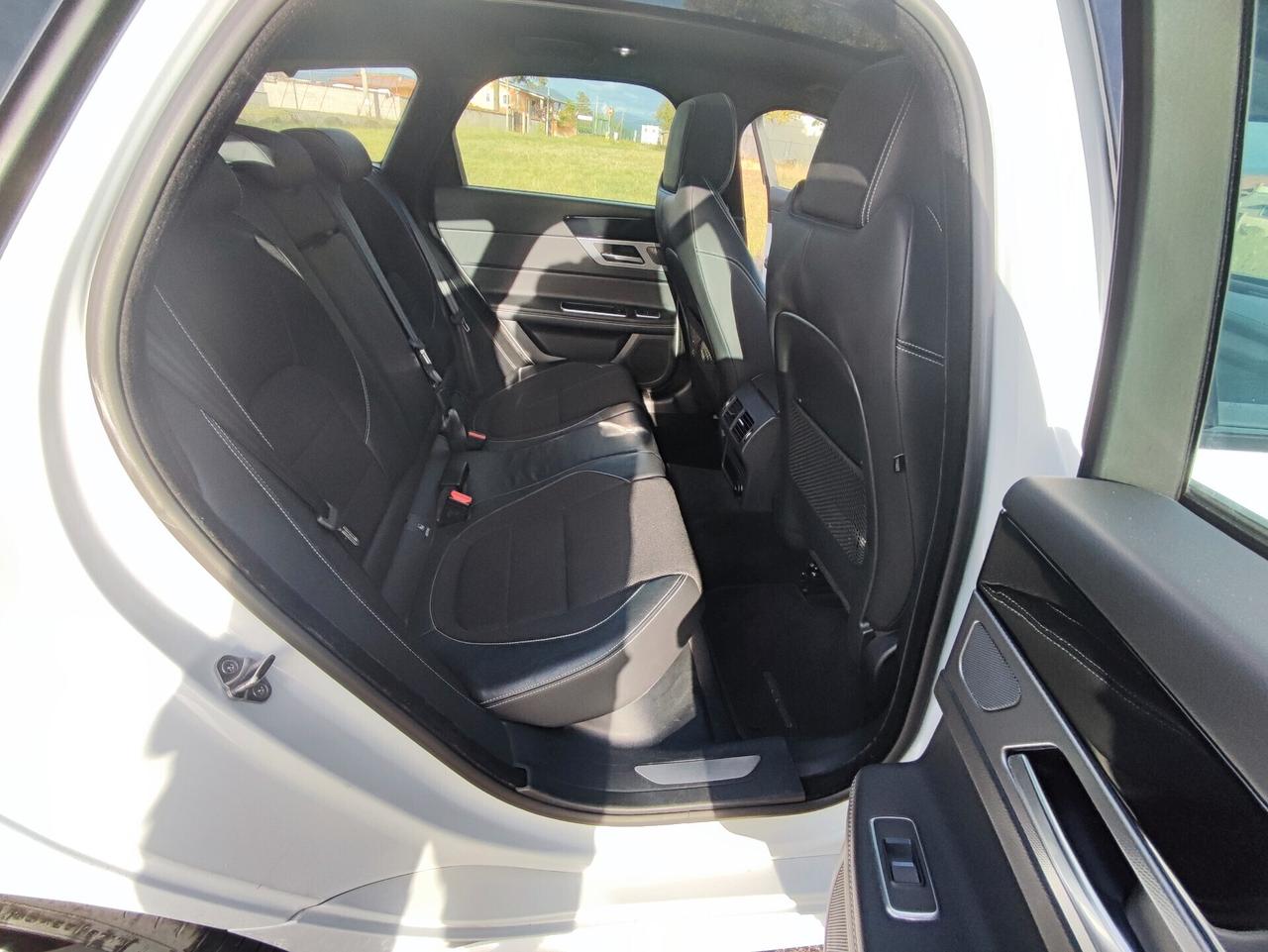 Jaguar XF Sportbrake 2.0 D 180 CV AWD aut. R-Sport