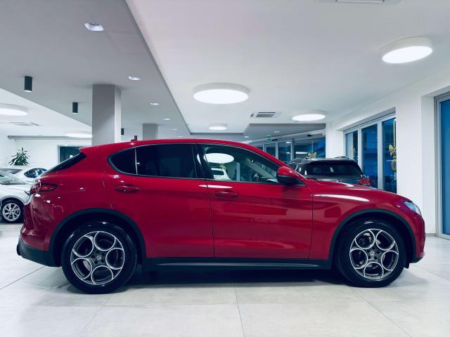 Alfa Romeo Stelvio 2.2 t Sprint rwd 190cv auto