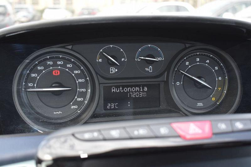 Lancia Ypsilon Ypsilon 1.0 FireFly 5 porte S&S Hybrid Platino