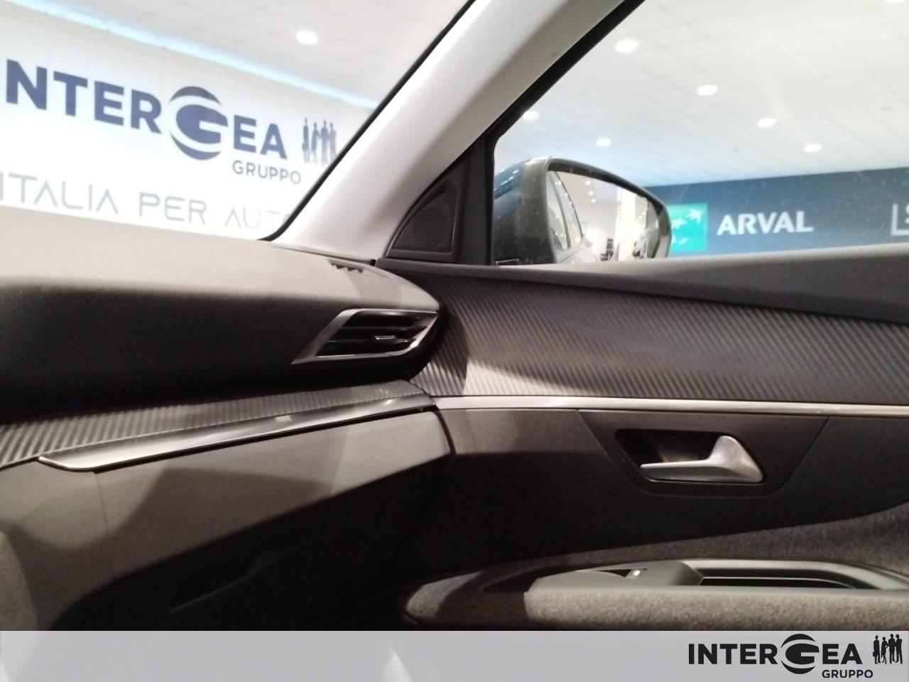 PEUGEOT 3008 1.5 bluehdi Active Business s&s 130cv