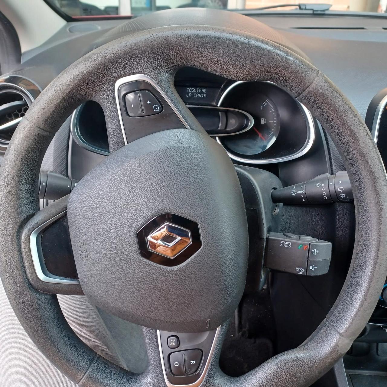 121.828 KM CLIO 1.5 DCI NEOPATENTATI UNIPROPRIETARIO