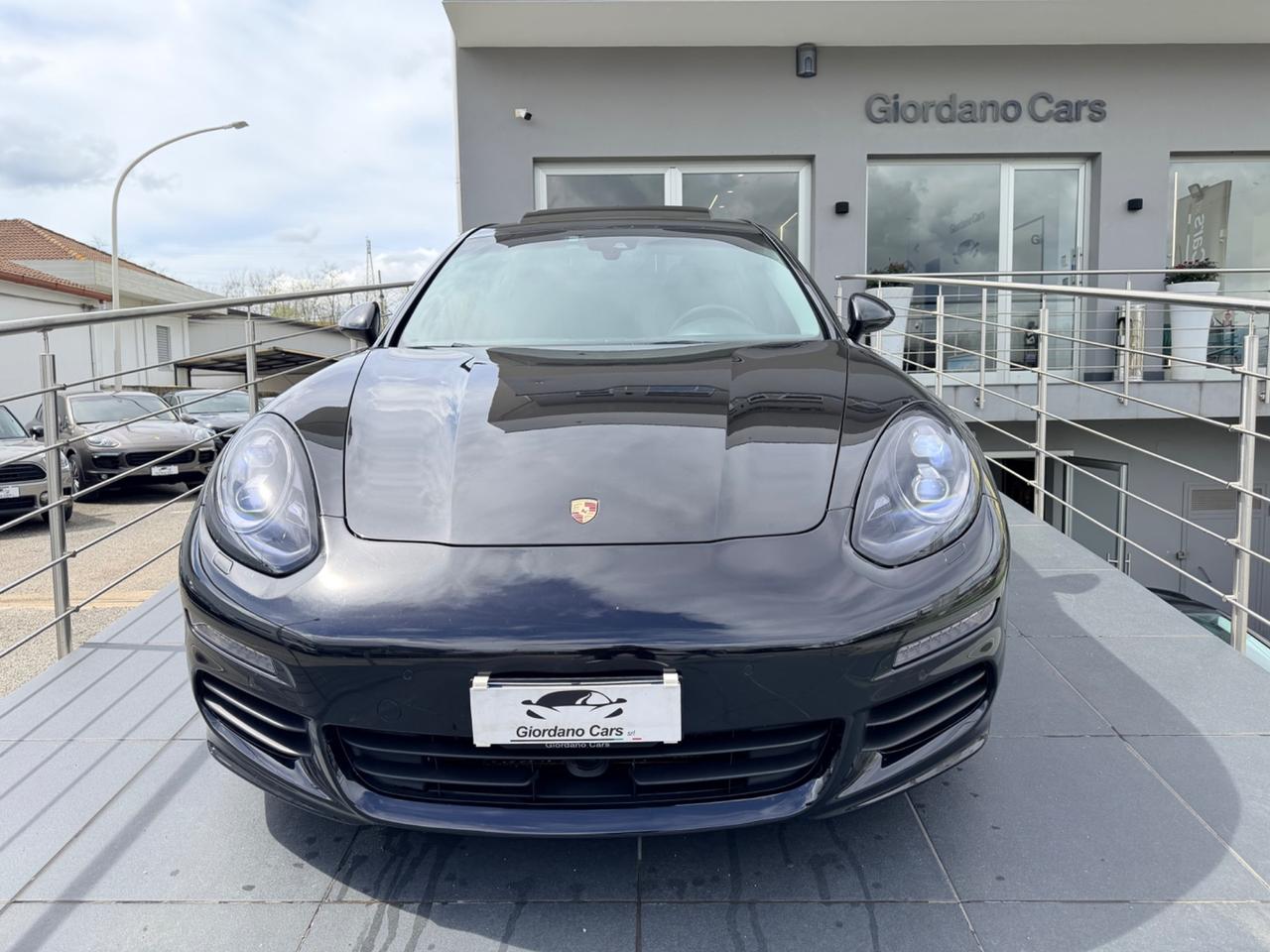 Porsche Panamera 3.0 Diesel 300cv da vetrina