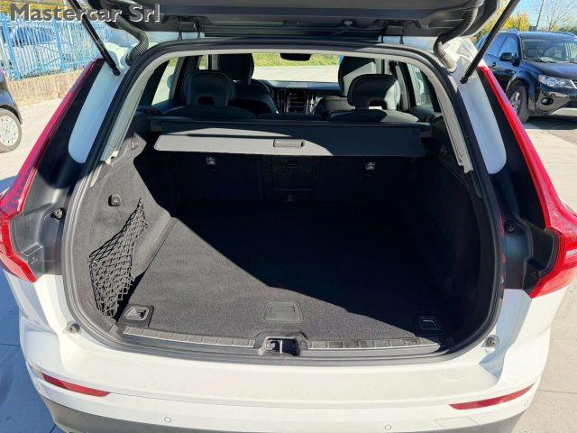 VOLVO XC60 2.0 b4 Business awd auto my20 - GD600AP