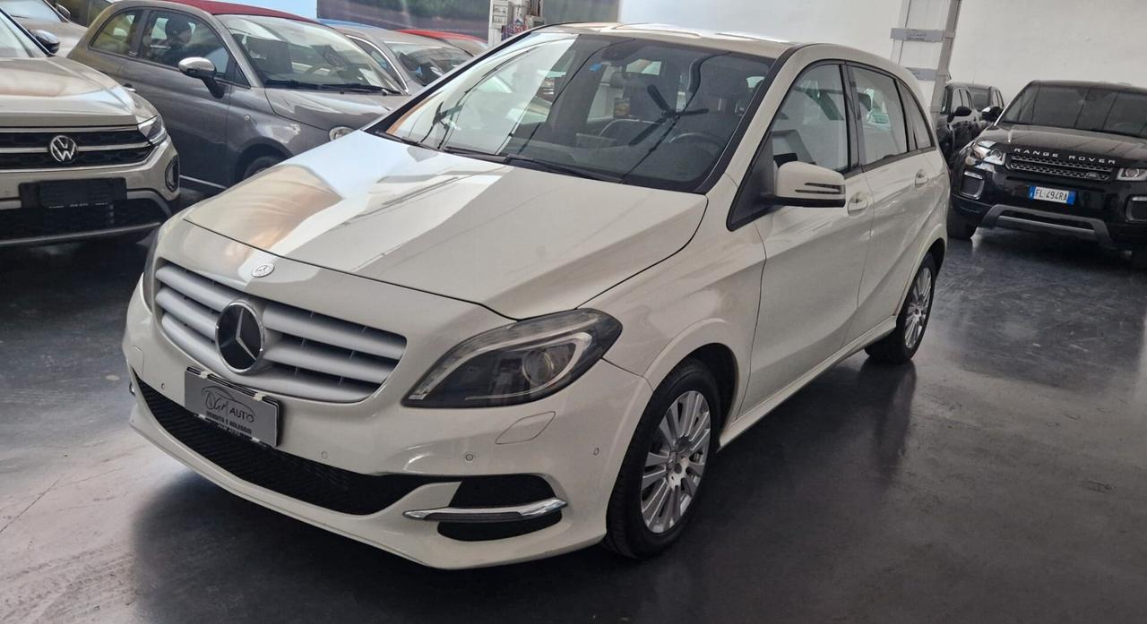 Mercedes-benz B 200 NGD Executive