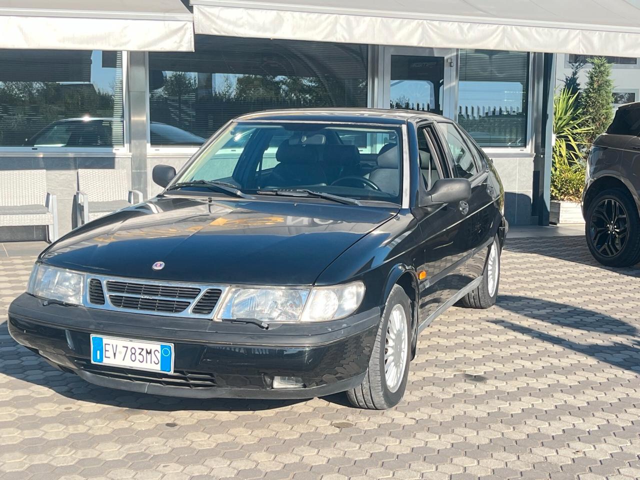 Saab 900 2.0i 16V cat 5 porte SE