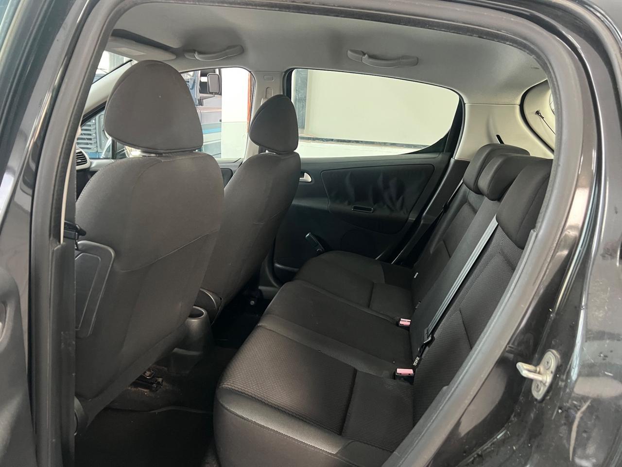 Peugeot 207 1.4 8V 75CV 5p.ECO GPL 120000KM