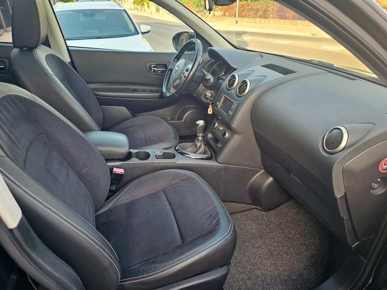 NISSAN QASHQAI 1.6 DCI 130CV TEKNA FULL