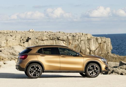 Mercedes-Benz GLA-X156 2017 - GLA 200 d Sport auto