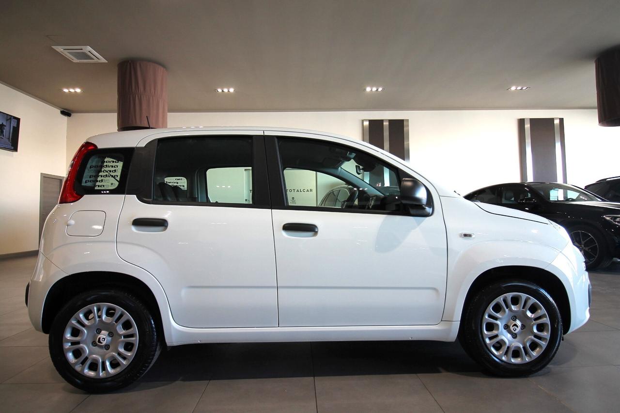 FIAT PANDA 1.0 70 CV HYBRID