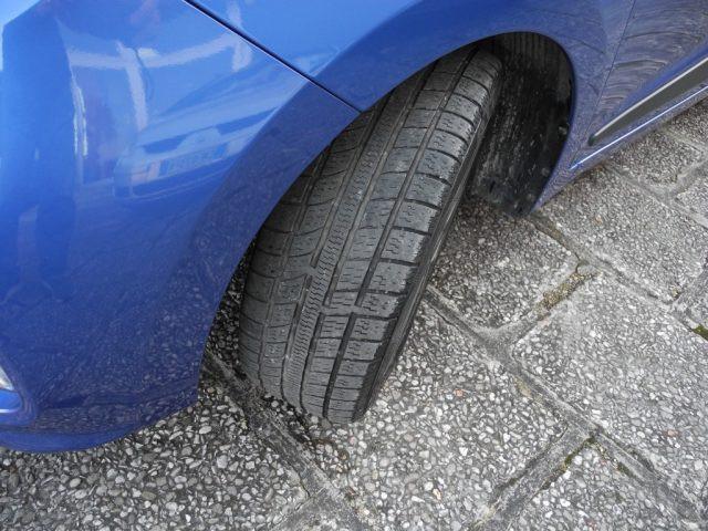 HYUNDAI i10 1.0 MPI Login+Go Plus 5p. -Ok NEOPATENT.-UniPROPR.