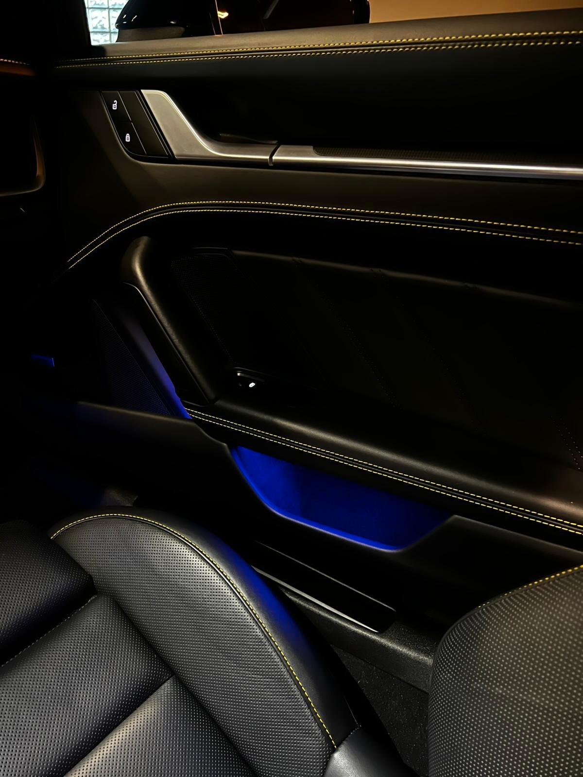 Porsche 911 Turbo S Coupé UNICO IN ITALIA!