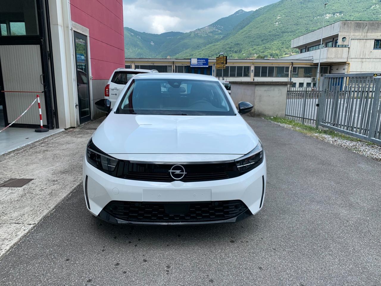 Opel Corsa 1.2 100 CV Edition