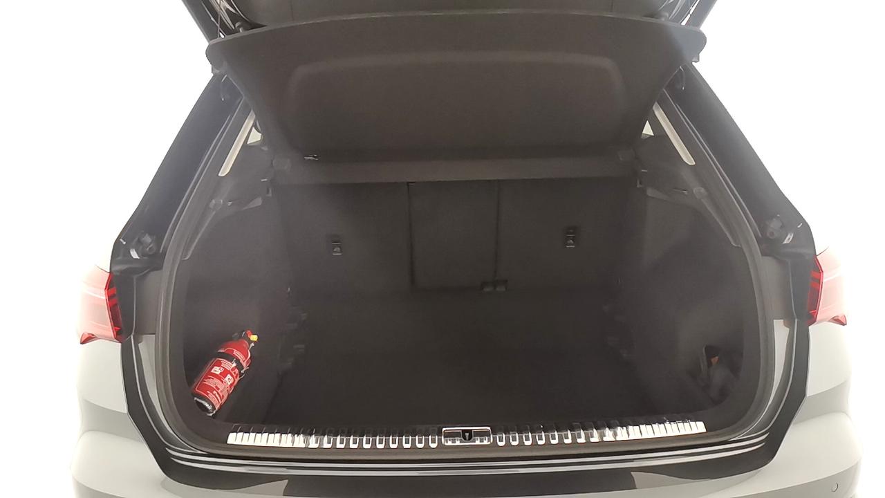 AUDI Q3 II 2018 - Q3 35 1.5 tfsi S line edition