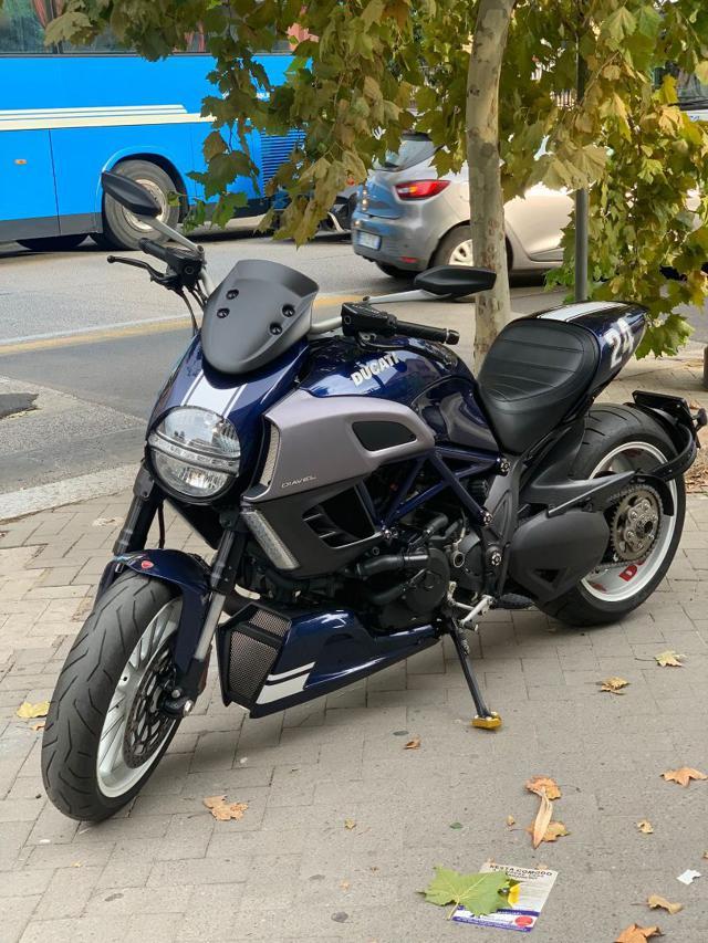 DUCATI Diavel Blue Stripes - PICCOLE RATE DA ? 195,00 ANTICIPO 0