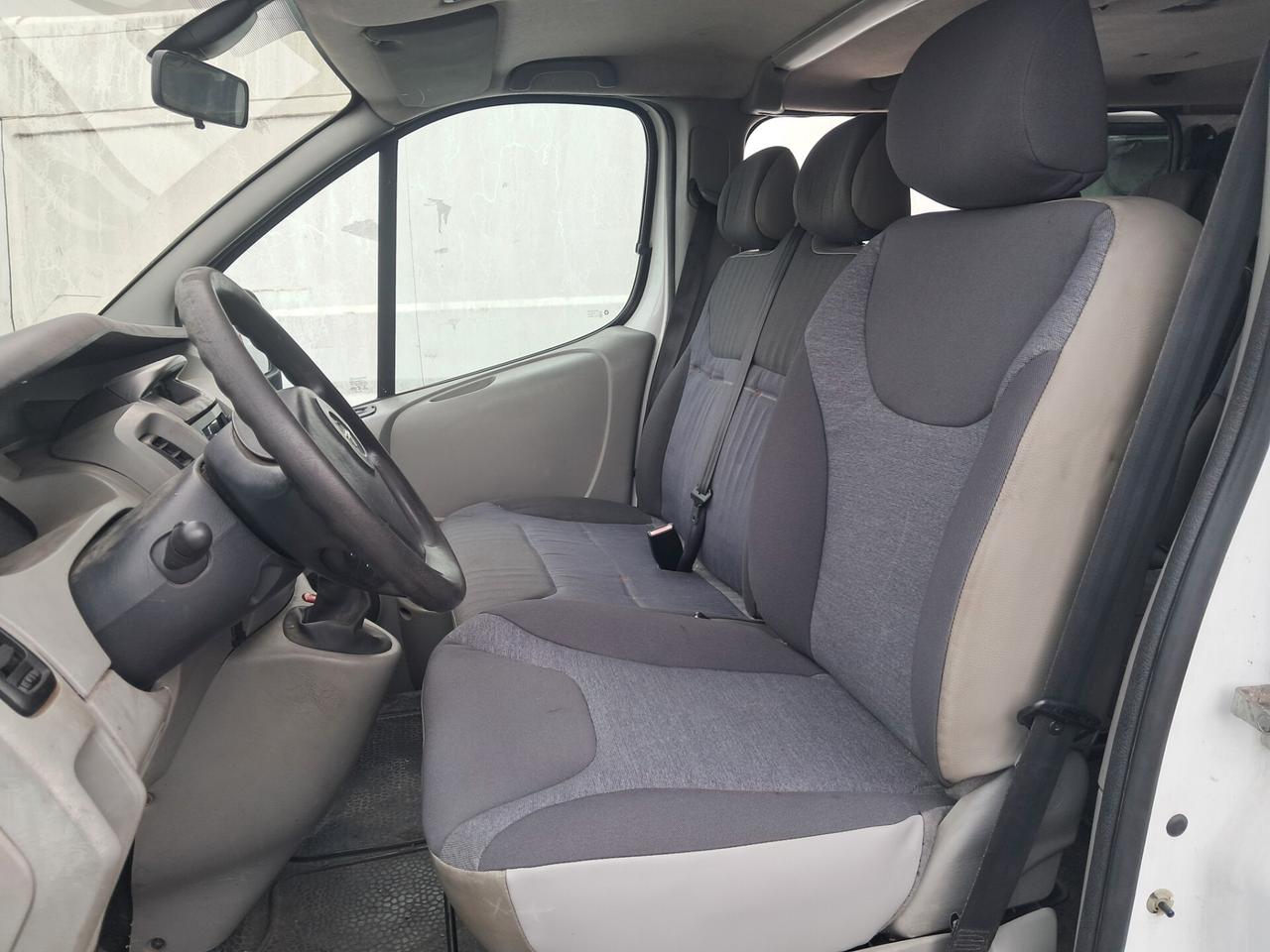 VIVARO 9 POSTI