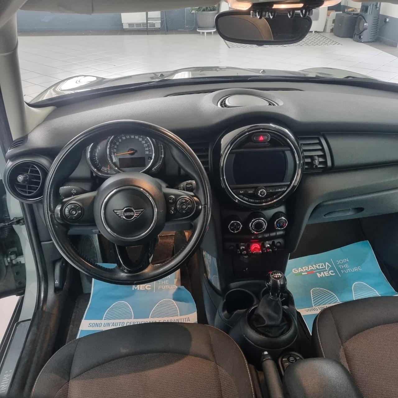 Mini Cooper one d 1.5 benzina 102cv