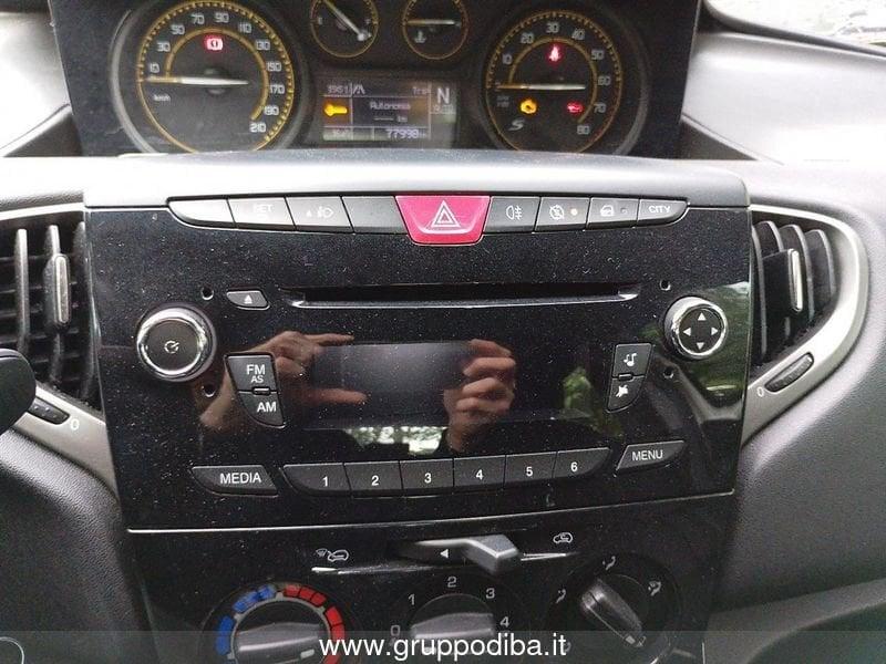 Lancia Ypsilon III 2011 Benzina 0.9 t.air S MomoDesign s&s 85cv dfn E6