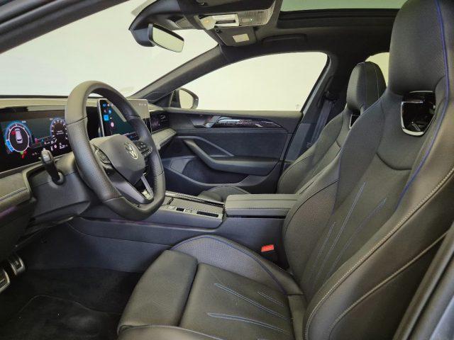 VOLKSWAGEN Passat 2.0 TDI 150 CV SCR DSG R-Line - ACC/Lim - Cam 360