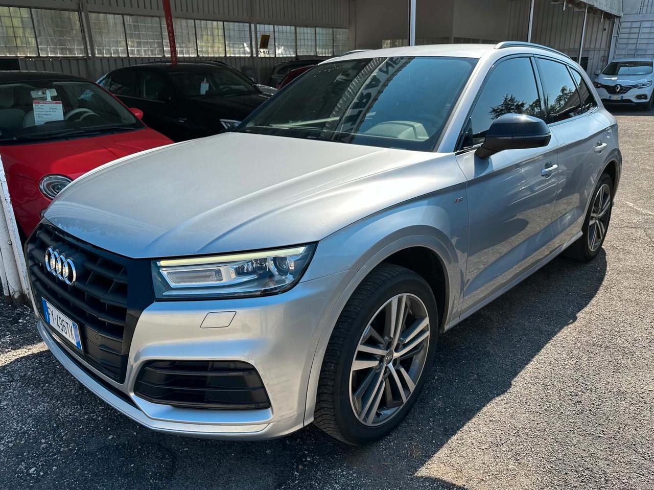 Audi Q5 40 TDI quattro S tronic Business Sport