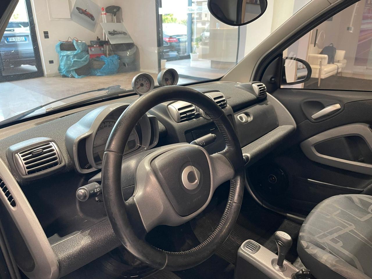 Smart ForTwo 1000 52 kW coupé limited two