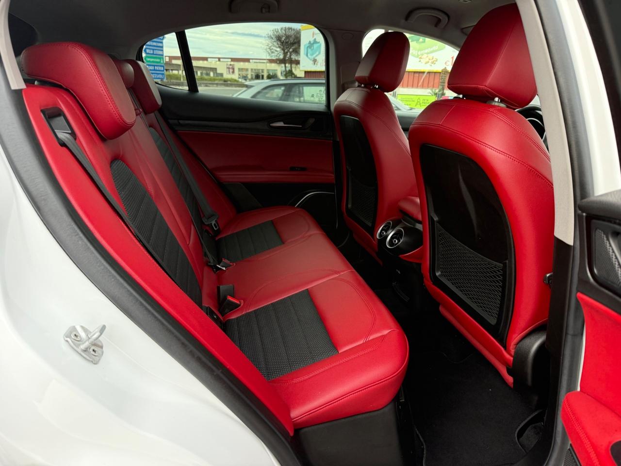 Alfa Romeo Stelvio 2.0 Turbo 200 CV AT8 Q4 Super