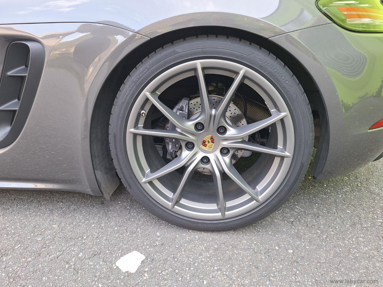 PORSCHE 718 Cayman PDK PASM Sport chrono 20