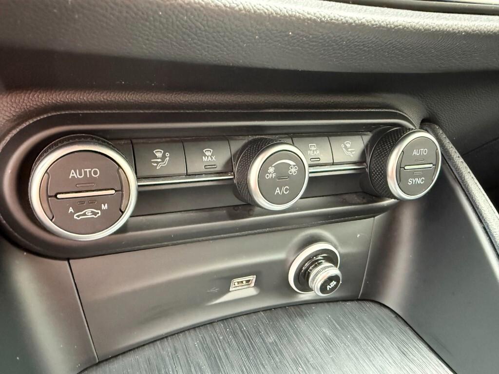 Alfa Romeo Stelvio 2.2 Turbodiesel 160 CV AT8 RWD Business