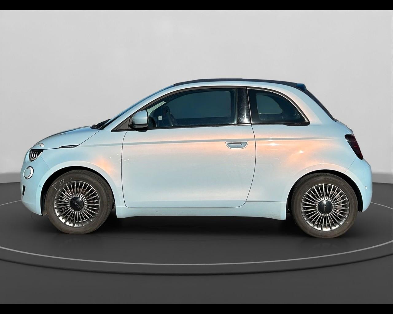 FIAT 500e Cabrio - 500e Cabrio 42 kWh Icon