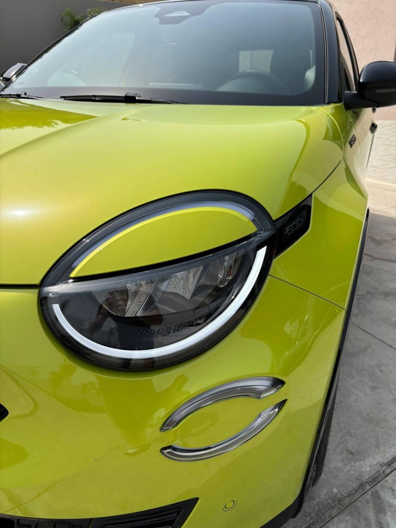 Fiat 600 Hybrid 110 CV DCT MHEV Sport Edizione Milano Cortina 26