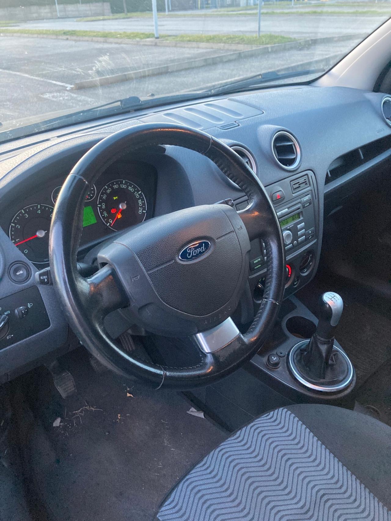 Ford Fusion 1.4 16V 5p. Collection