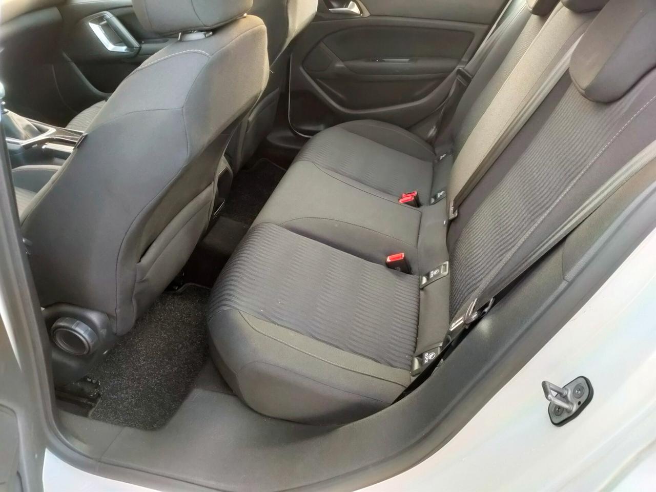 Peugeot 308 BlueHDi 120 S&S Allure