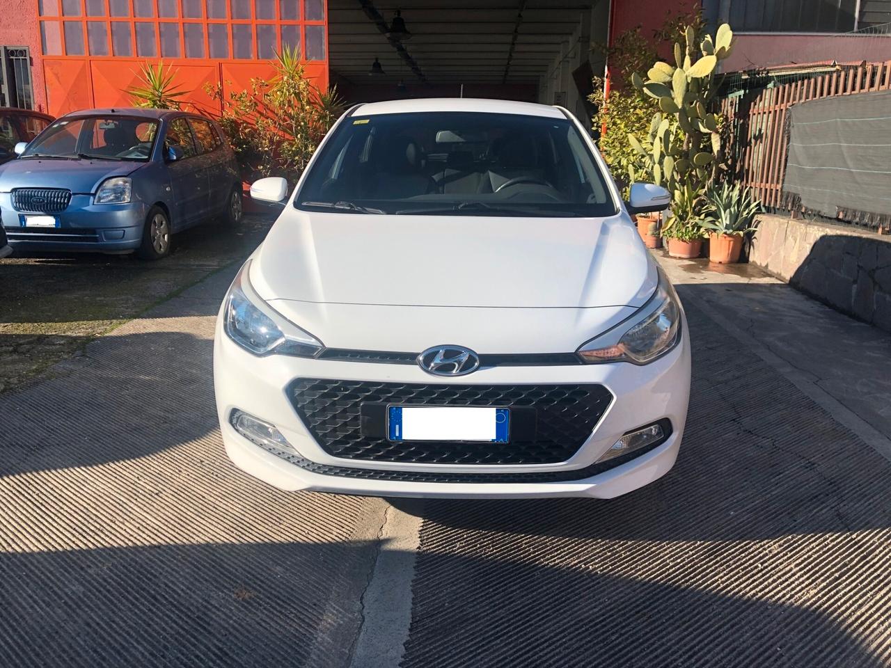 Hyundai i20 1.2 84 cv 5p. comfort
