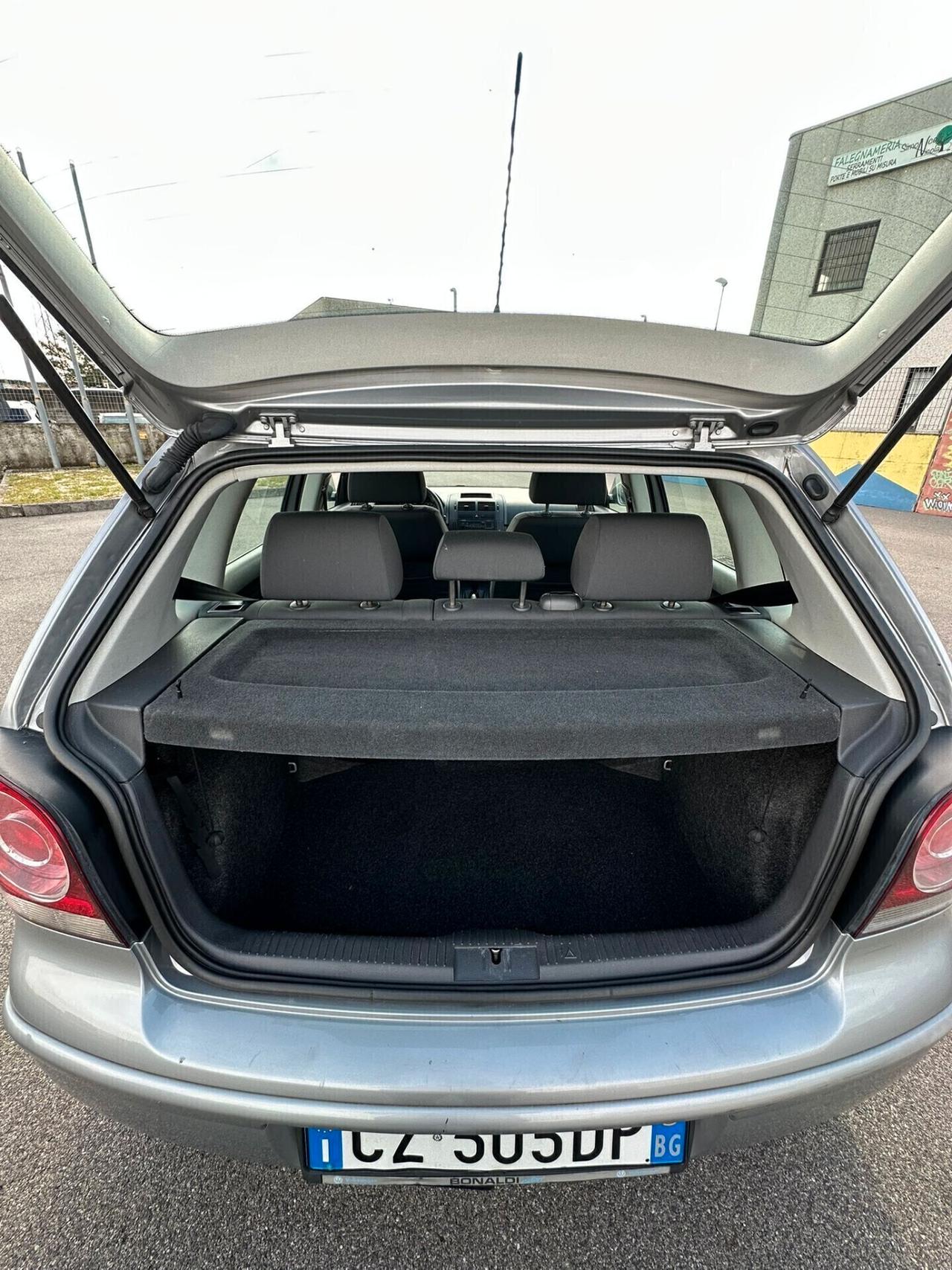 Volkswagen Polo 1.2 5p. Trendline