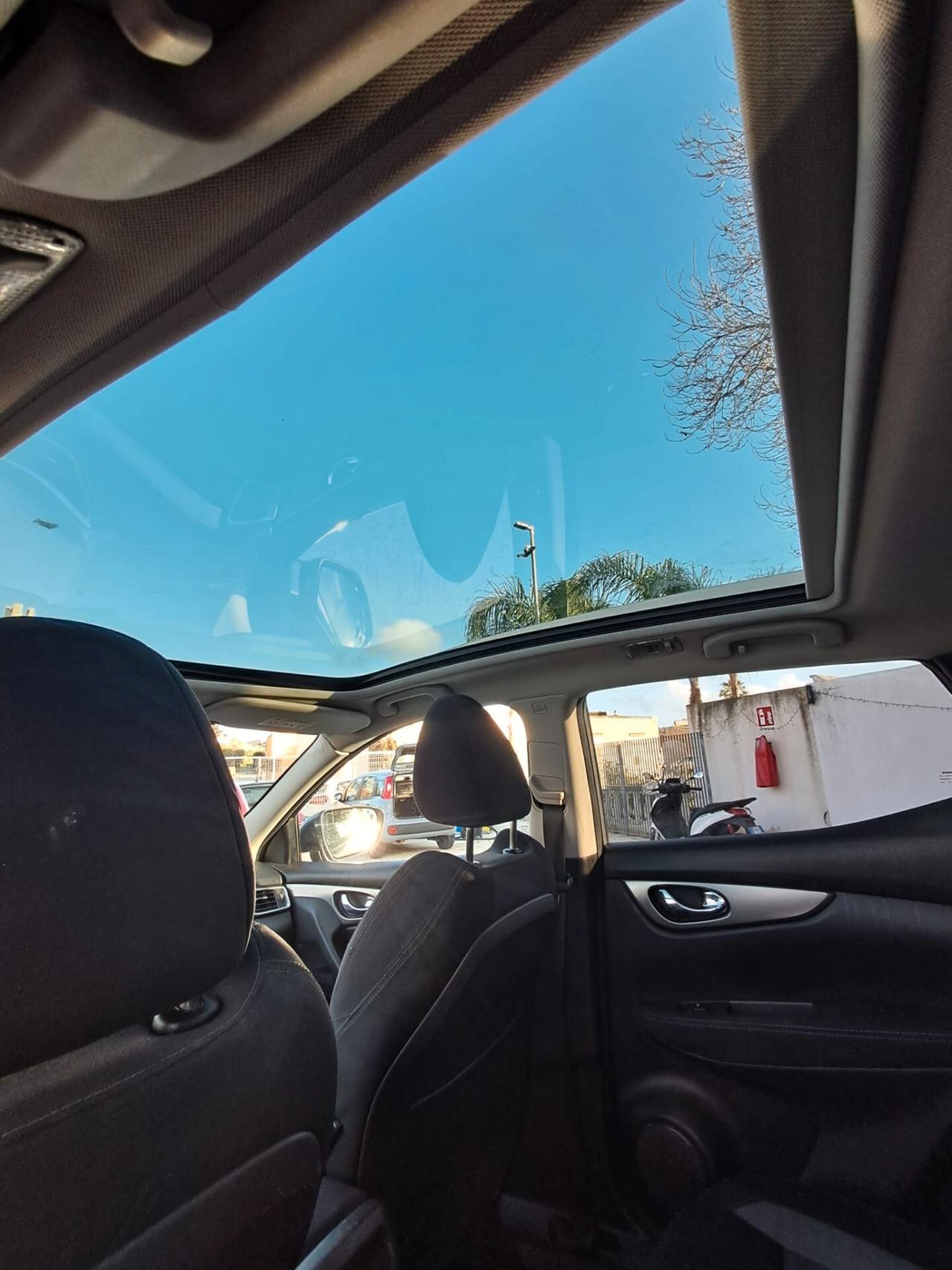 Nissan Qashqai 1.5 dCi Tekna