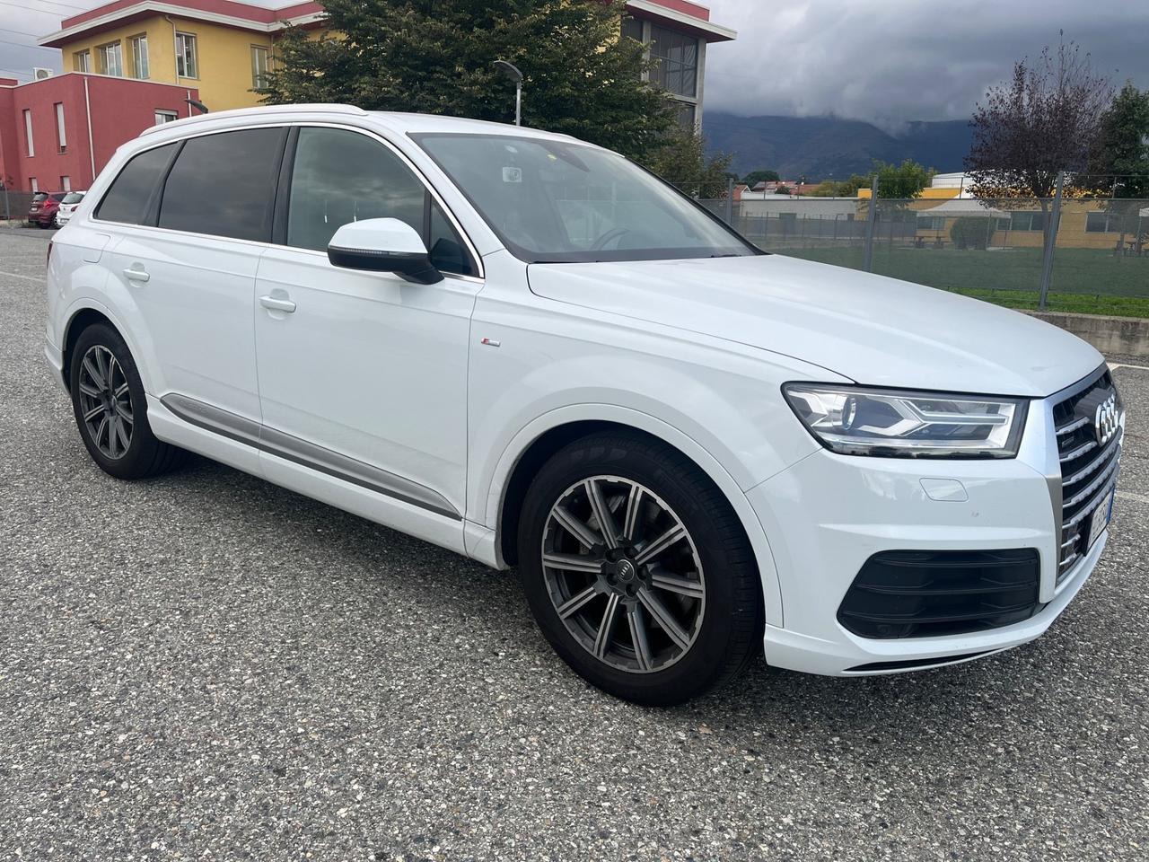 Audi Q7 3.0 TDI 272 CV quattro tiptronic Business Plus