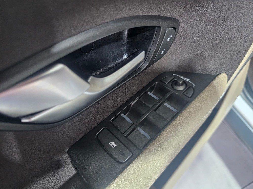 Land Rover Range Rover Evoque 2.2 TD4 5p. Pure *OFFERTA DEL MESE*