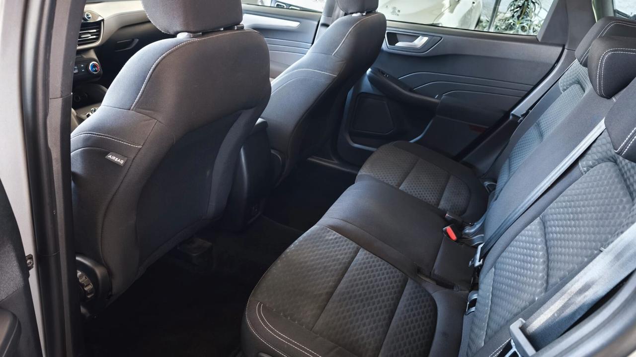 Ford Kuga 1.5 EcoBlue 120 CV aut. 2WD Connect
