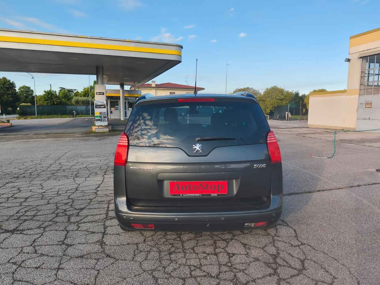 Peugeot 5008 1.6 THP 156CV Féline (Accetto Permute)