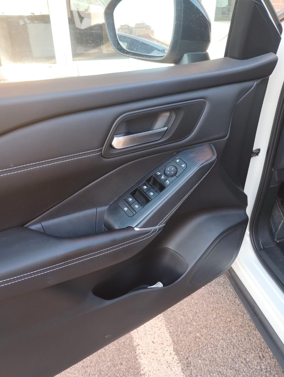 Nissan Qashqai MHEV 140 CV Tekna