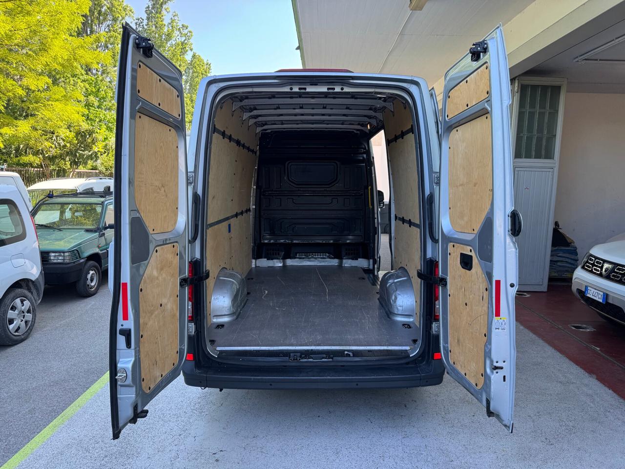 Volkswagen Crafter 2.0 TDI L3-H3 GARANZIA 24 MESI