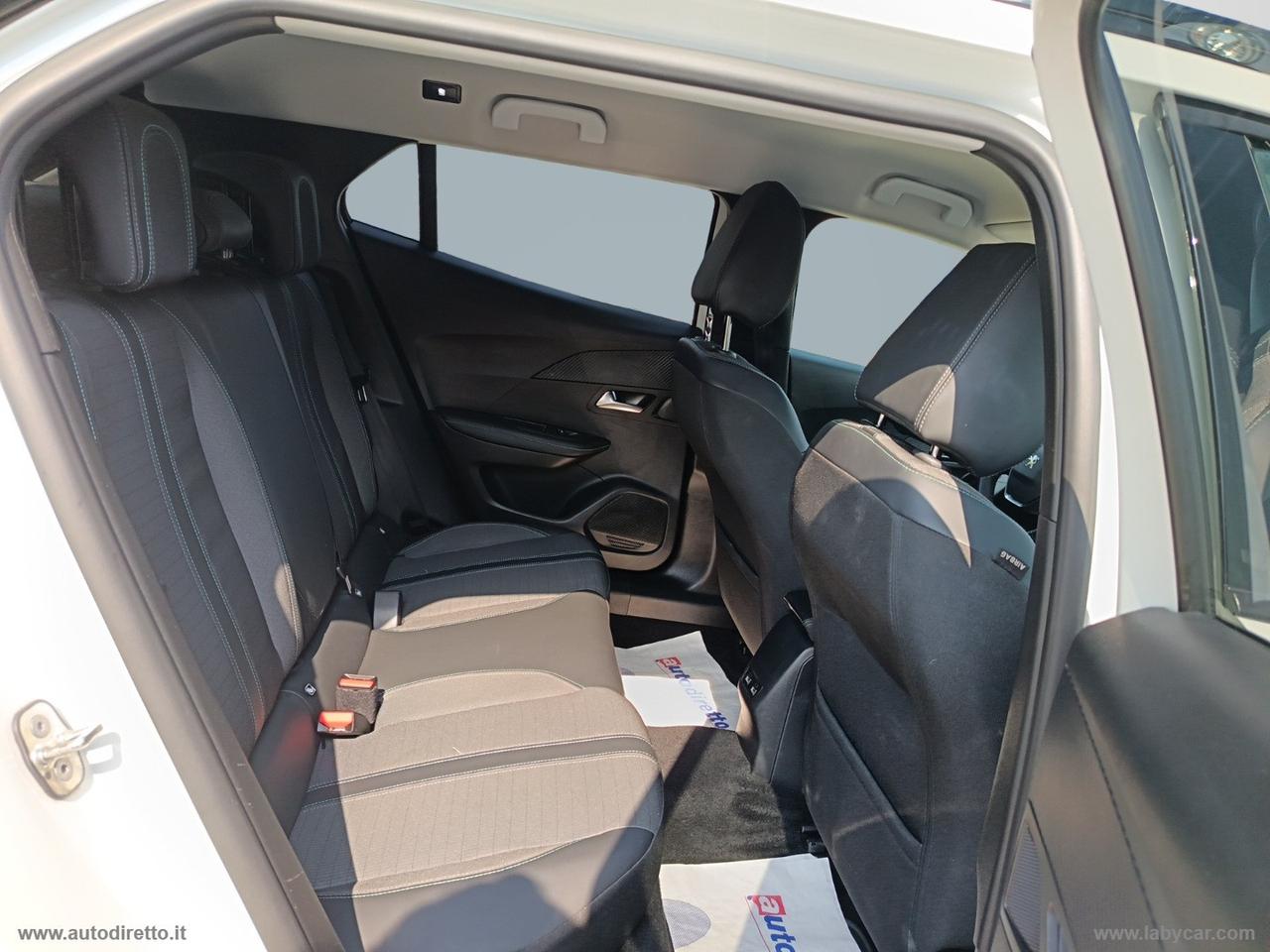 PEUGEOT E-2008 Allure Pack