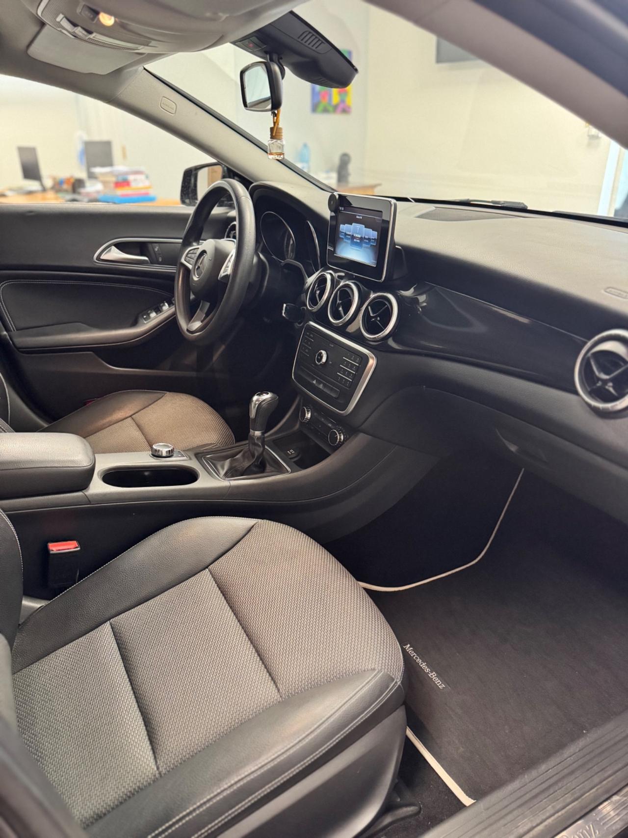 Mercedes-benz CLA 200 d S.W. Sport