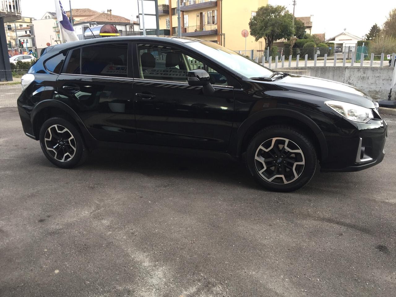 Subaru XV 1.6i Style 4X4 CAMBIO AUTOMATICO 115 CV