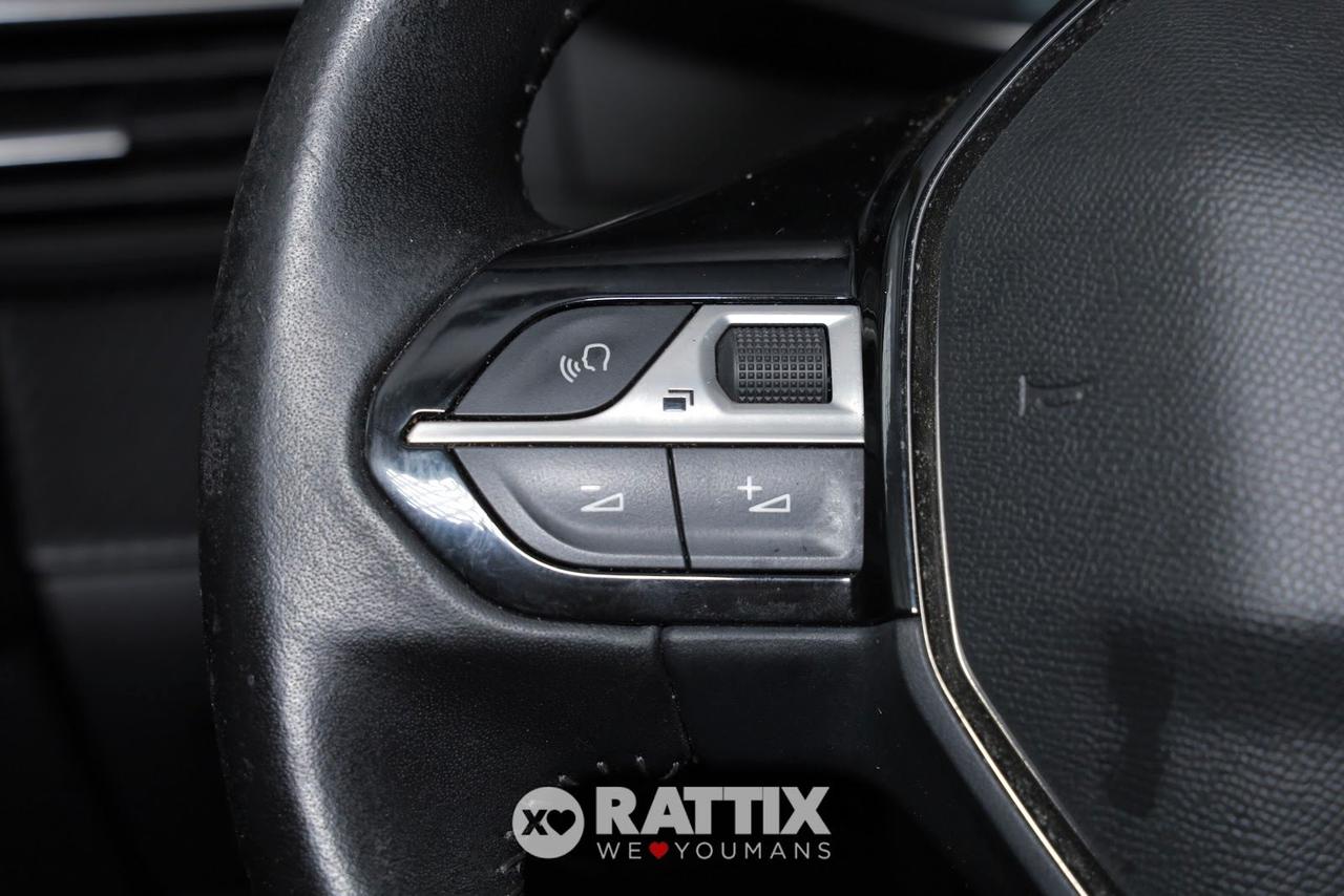Peugeot e-208 motore elettrico 100kW Active
