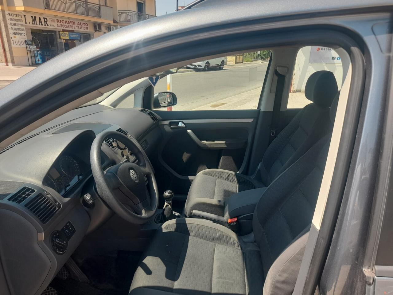 Volkswagen Touran 1.9cc diesel(PRIVATO)-2007
