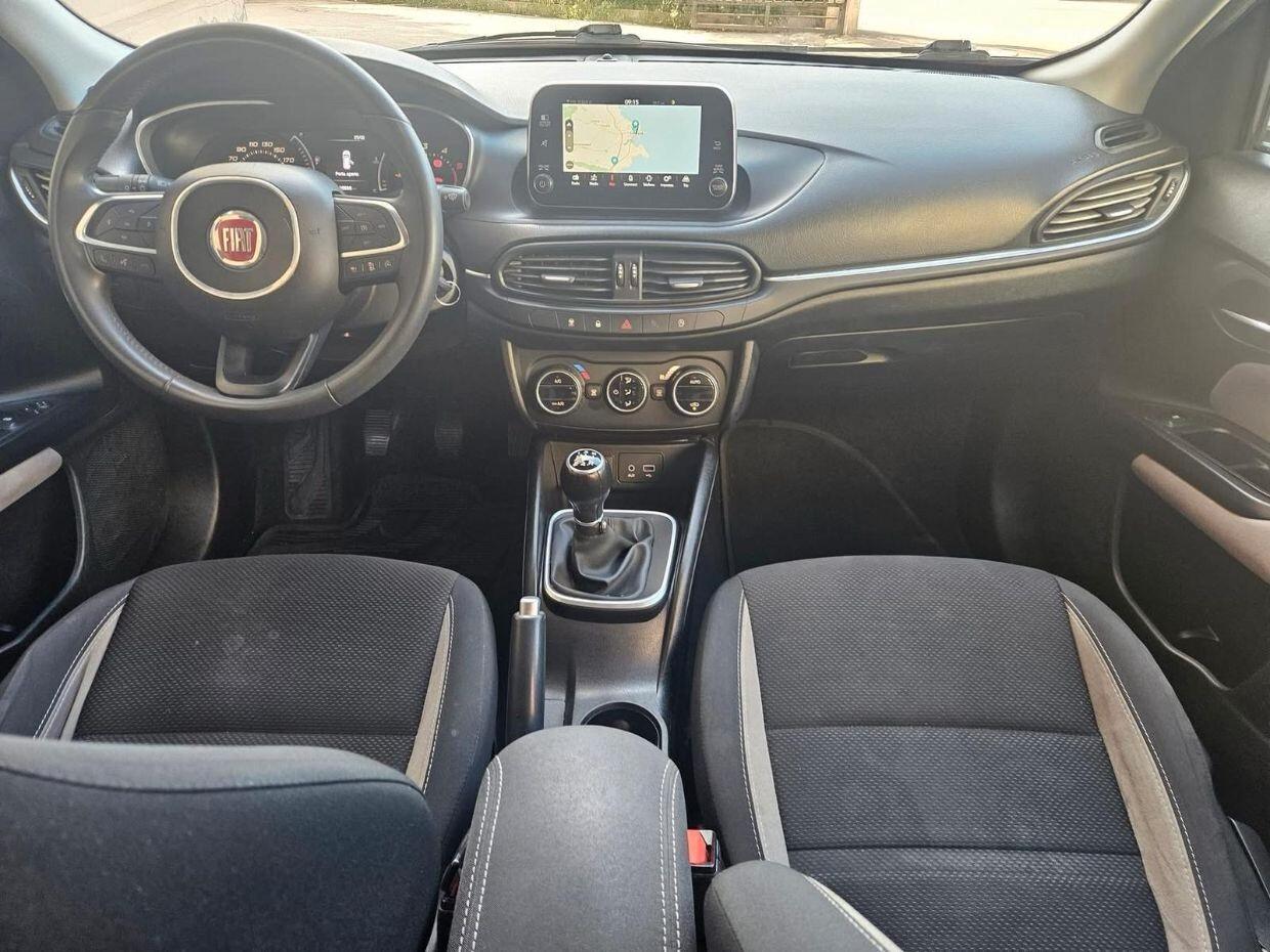 Fiat Tipo 1.3 Mjt S&S SW Lounge