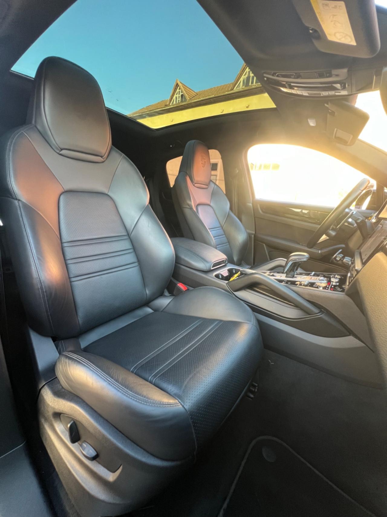 Porsche Cayenne Coupé 3.0 V6
