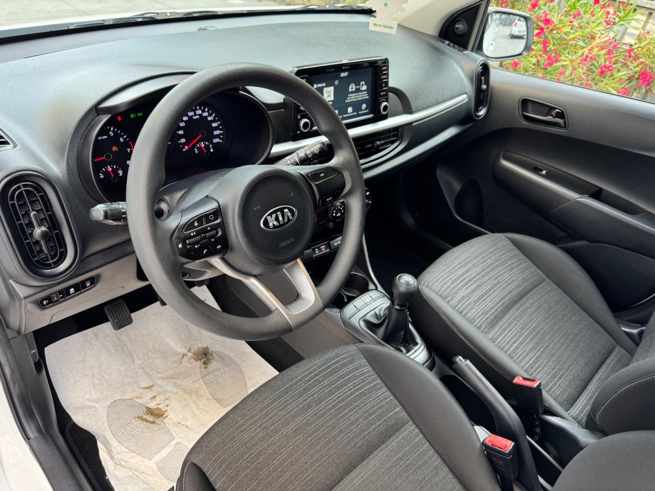 KIA PICANTO 1.0 NEOPATENTATI
